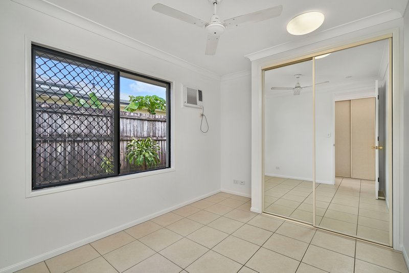 Photo - 56 Leftwich Street, White Rock QLD 4868 - Image 11