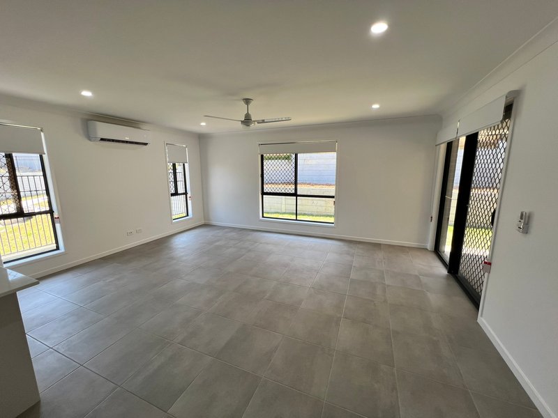 Photo - 56 Lietzow Street, Redbank Plains QLD 4301 - Image 2