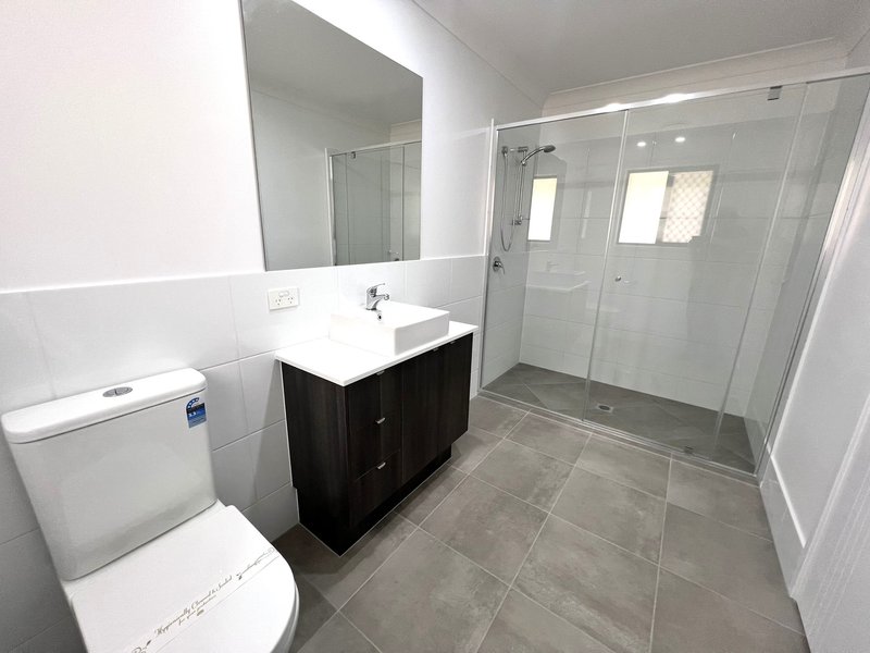 Photo - 56 Lietzow Street, Redbank Plains QLD 4301 - Image 7