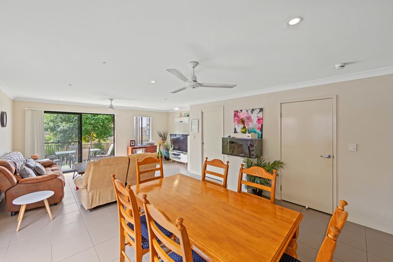 Photo - 56 Lisa Crescent, Coomera QLD 4209 - Image 3