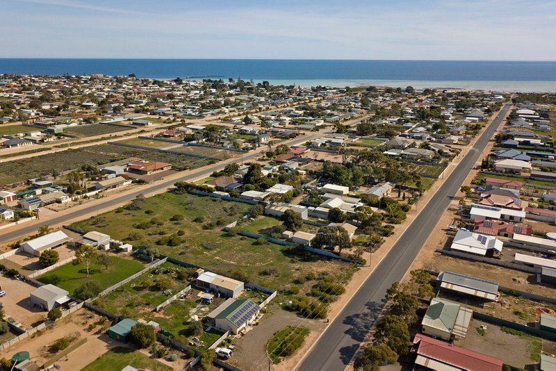 Photo - 56 (Lot 111) North Terrace, Moonta Bay SA 5558 - Image 21