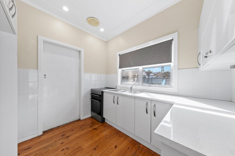 Photo - 56 Lovell Parade, Shortland NSW 2307 - Image 3