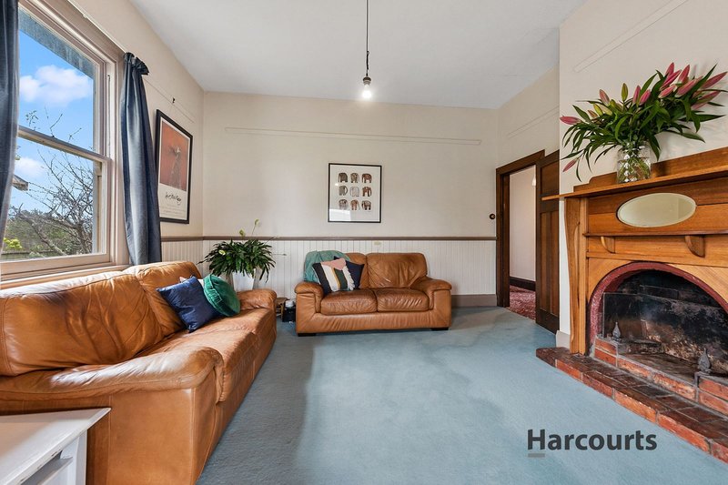 Photo - 56 Macfie Street, Devonport TAS 7310 - Image 2