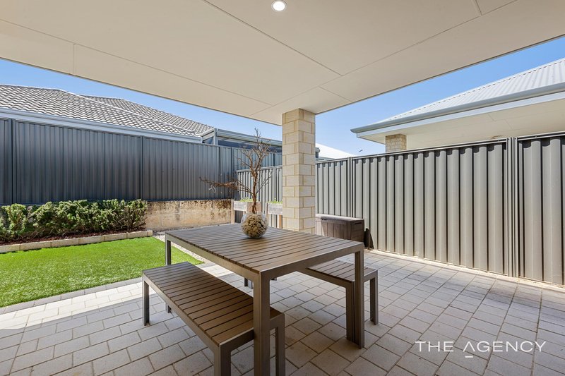 Photo - 56 Massicot Road, Treeby WA 6164 - Image 13