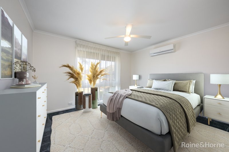 Photo - 56 Melba Avenue, Sunbury VIC 3429 - Image 5