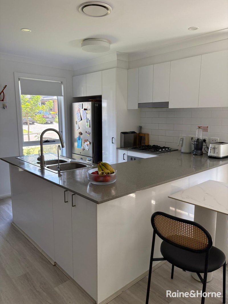 Photo - 56 Mellish Parade, Glenfield NSW 2167 - Image 6