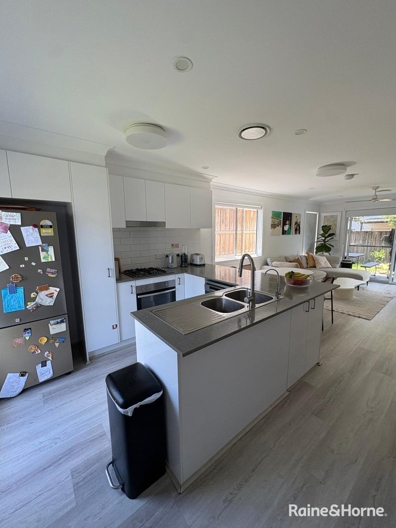 Photo - 56 Mellish Parade, Glenfield NSW 2167 - Image 7