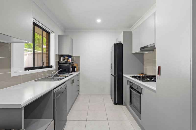 Photo - 56 Nigella Circuit, Hamlyn Terrace NSW 2259 - Image 5