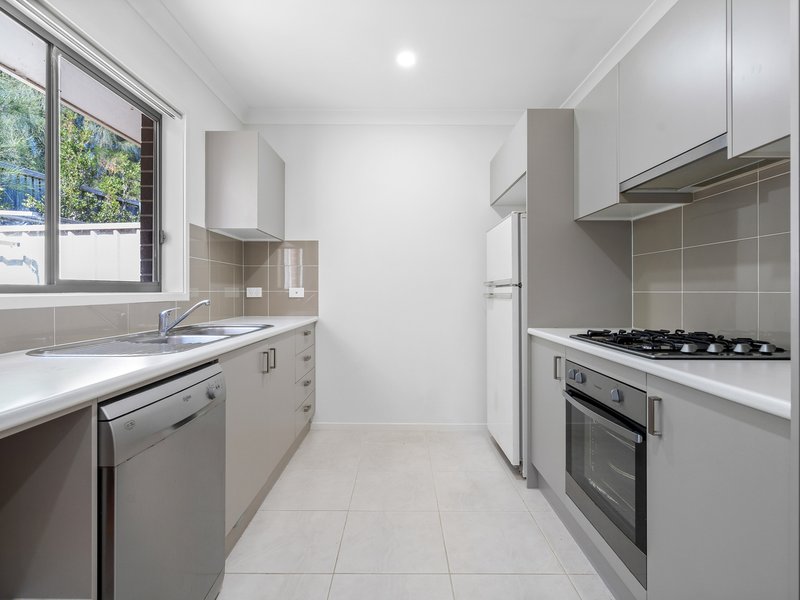 Photo - 56 Nigella Circuit, Hamlyn Terrace NSW 2259 - Image 3