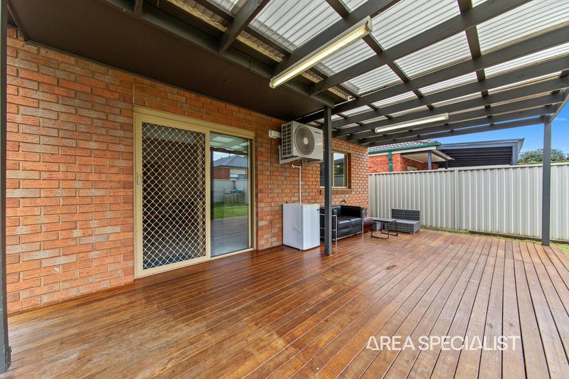 Photo - 56 Oaklands Way, Pakenham VIC 3810 - Image 13