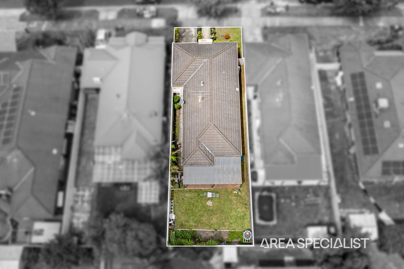 Photo - 56 Oaklands Way, Pakenham VIC 3810 - Image 17