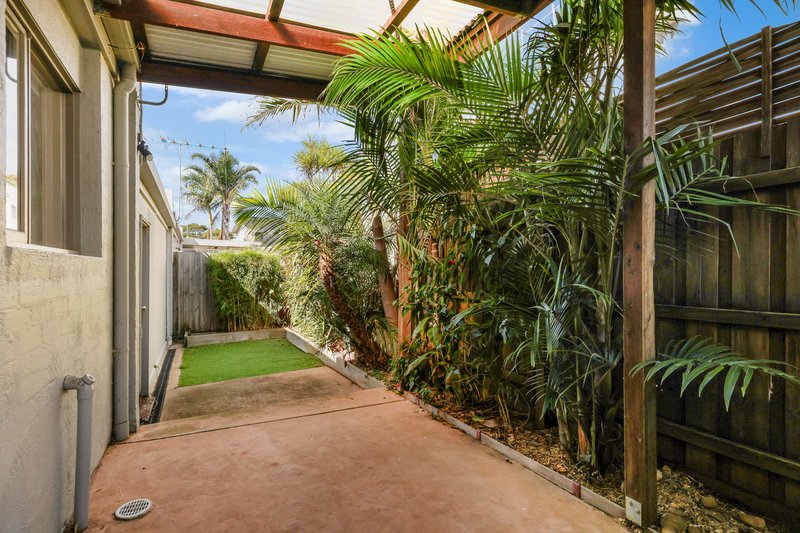 Photo - 5/6 Park Street, Cowes VIC 3922 - Image 12