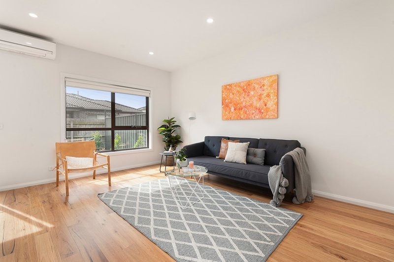 Photo - 5/6 Plymouth Avenue, Pascoe Vale VIC 3044 - Image 4