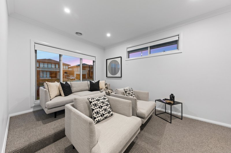 Photo - 56 Portobello Boulevard, Clyde North VIC 3978 - Image 3