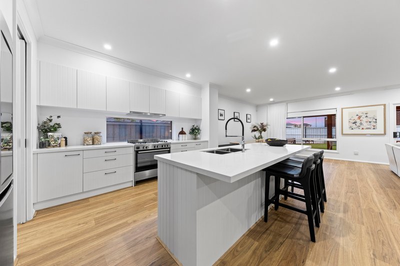 Photo - 56 Portobello Boulevard, Clyde North VIC 3978 - Image 6