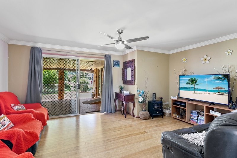 Photo - 56 Protea Dr , Bongaree QLD 4507 - Image 5