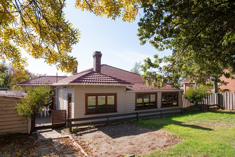 Photo - 56 Racecourse Crescent, Launceston TAS 7250 - Image 2