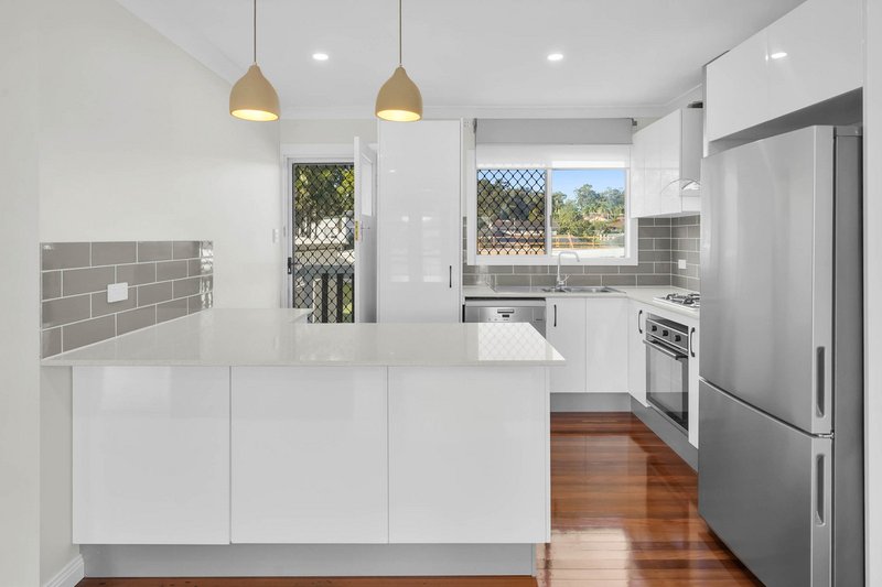 Photo - 56 Randwick Street, Durack QLD 4077 - Image 7