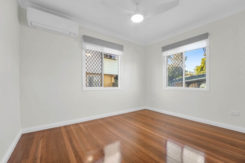 Photo - 56 Randwick Street, Durack QLD 4077 - Image 10