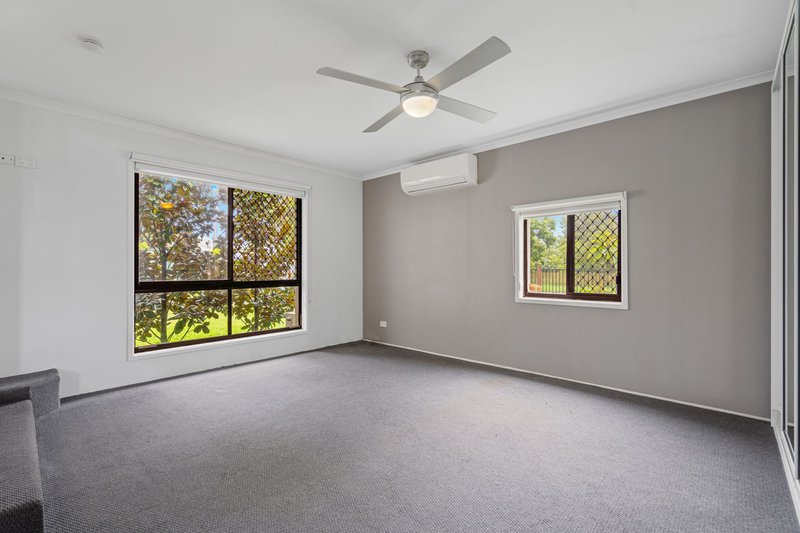 Photo - 56 Robert Stanley Drive, Mount Warren Park QLD 4207 - Image 10