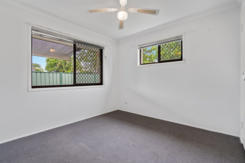 Photo - 56 Robert Stanley Drive, Mount Warren Park QLD 4207 - Image 14