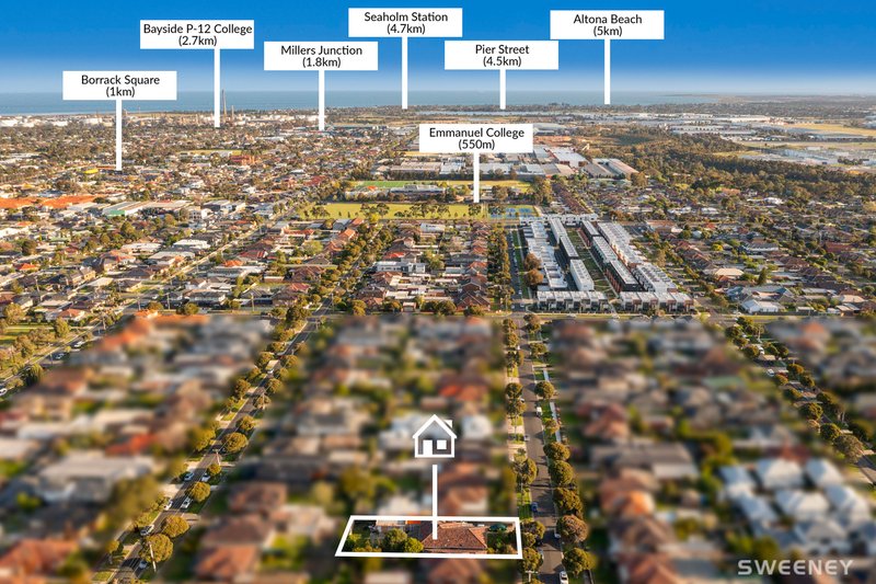 Photo - 56 Rosala Avenue, Altona North VIC 3025 - Image 3