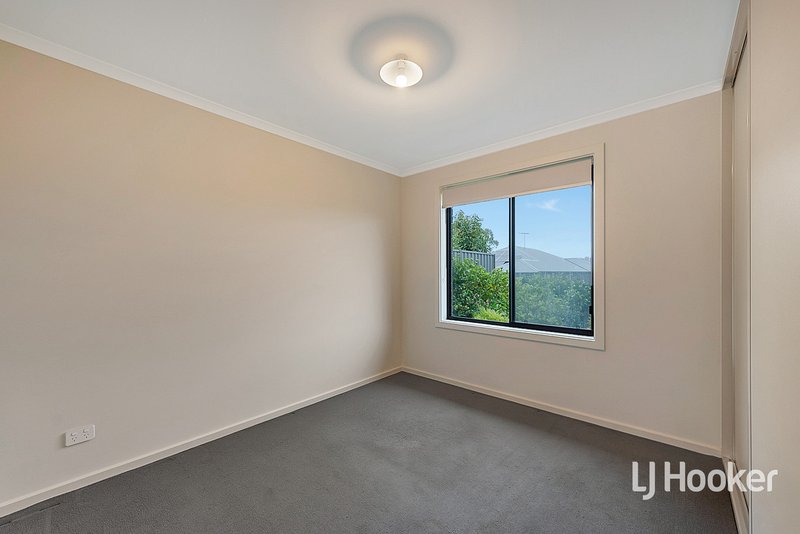Photo - 56 Rosewater Circuit, Mount Barker SA 5251 - Image 10