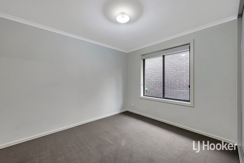 Photo - 56 Rosewater Circuit, Mount Barker SA 5251 - Image 11