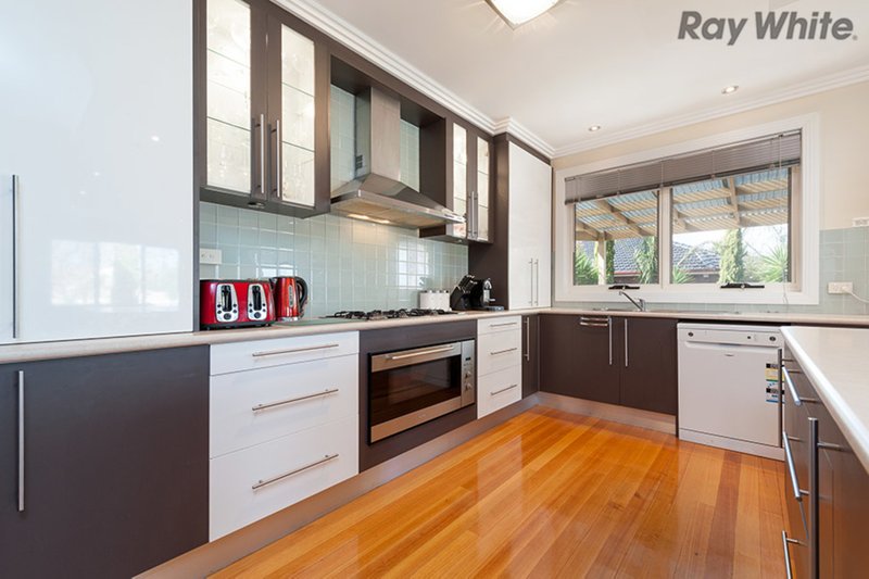 Photo - 56 Royal Crescent, Hillside VIC 3037 - Image 3