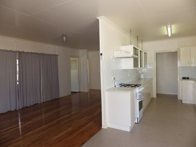 Photo - 56 Rugby Street, Mitchell QLD 4465 - Image 5