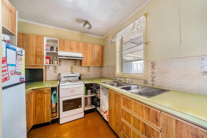 Photo - 56 Ryeland Street, Miller NSW 2168 - Image 6