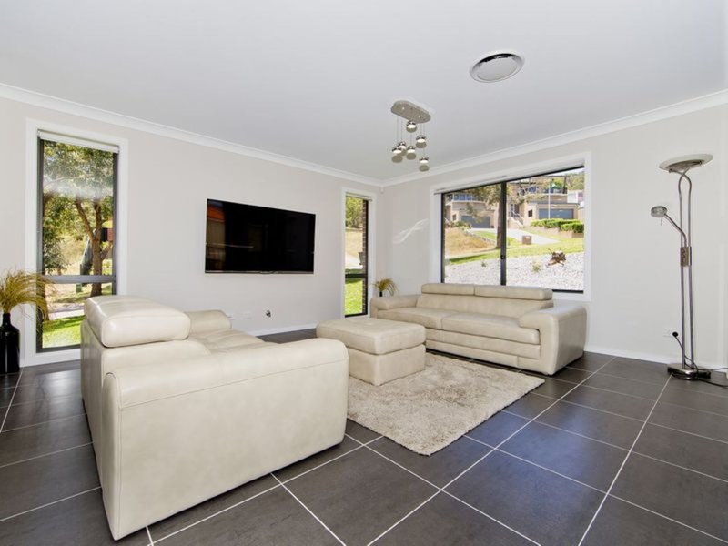 Photo - 56 Sergeant Baker Drive, Corlette NSW 2315 - Image 3