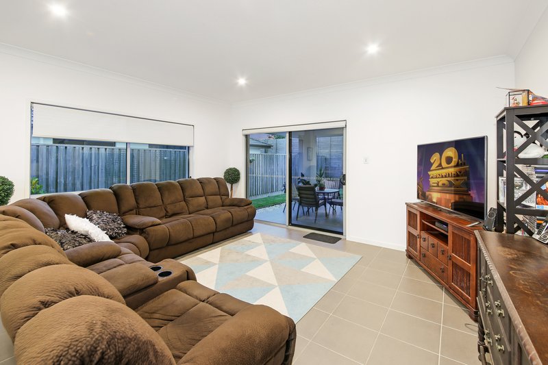 Photo - 56 Spoonbill Drive, Forest Glen QLD 4556 - Image 4