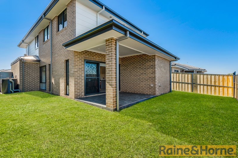 Photo - 56 Stockhorse Avenue, Box Hill NSW 2765 - Image 10