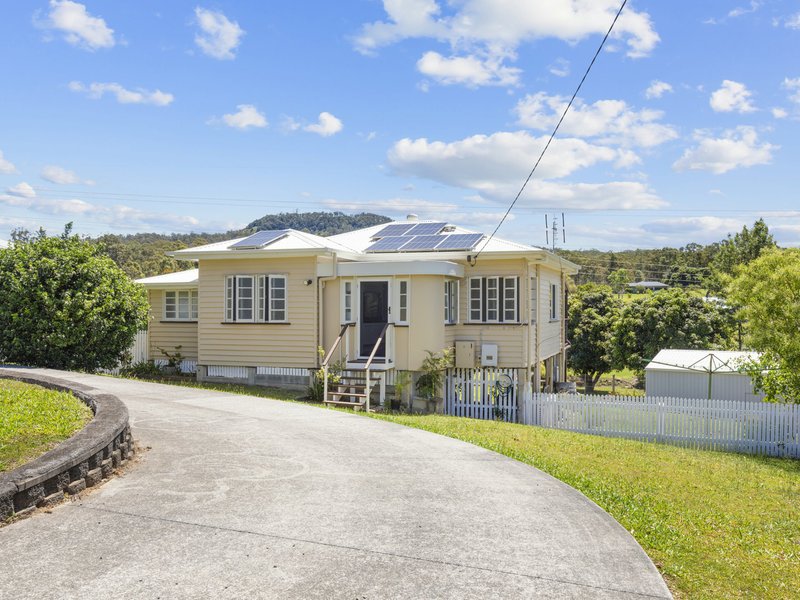 Photo - 56 Strawberry Road, Beerwah QLD 4519 - Image 3