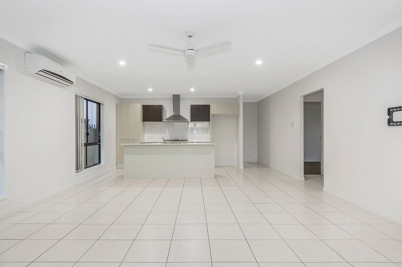 Photo - 56 Synergy Drive, Coomera QLD 4209 - Image 7