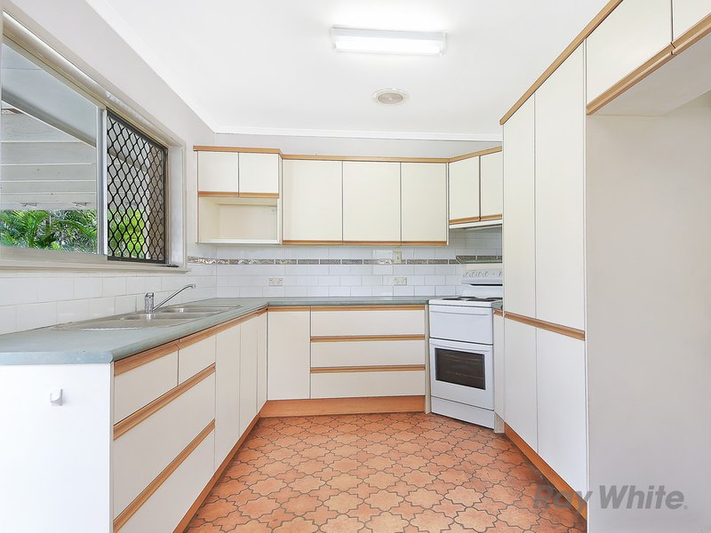 Photo - 56 Tallara Street, Bracken Ridge QLD 4017 - Image 3