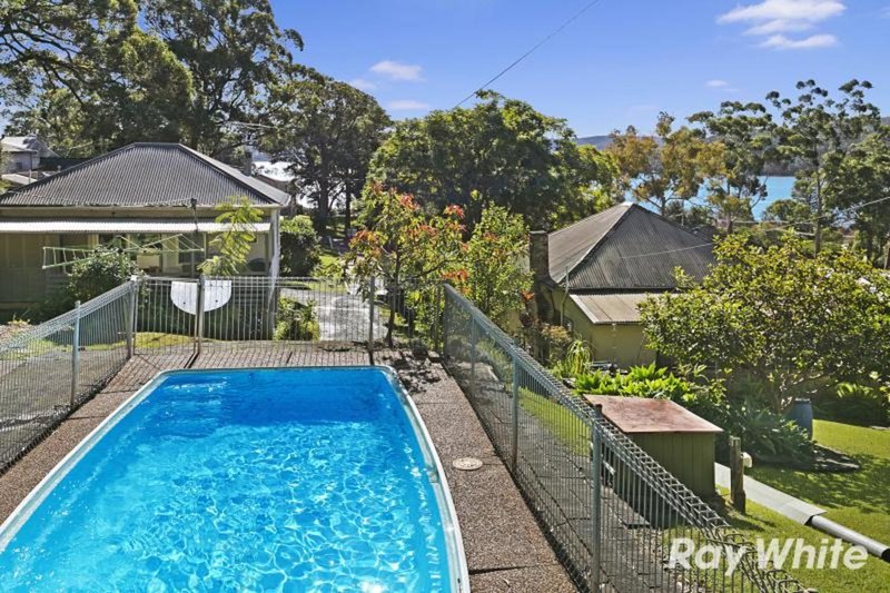 56 The Corso , Saratoga NSW 2251