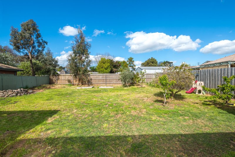 Photo - 56 Victoria Street, Kyneton VIC 3444 - Image 11