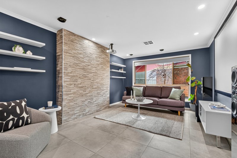 Photo - 56 Wallace Drive, Craigmore SA 5114 - Image 4