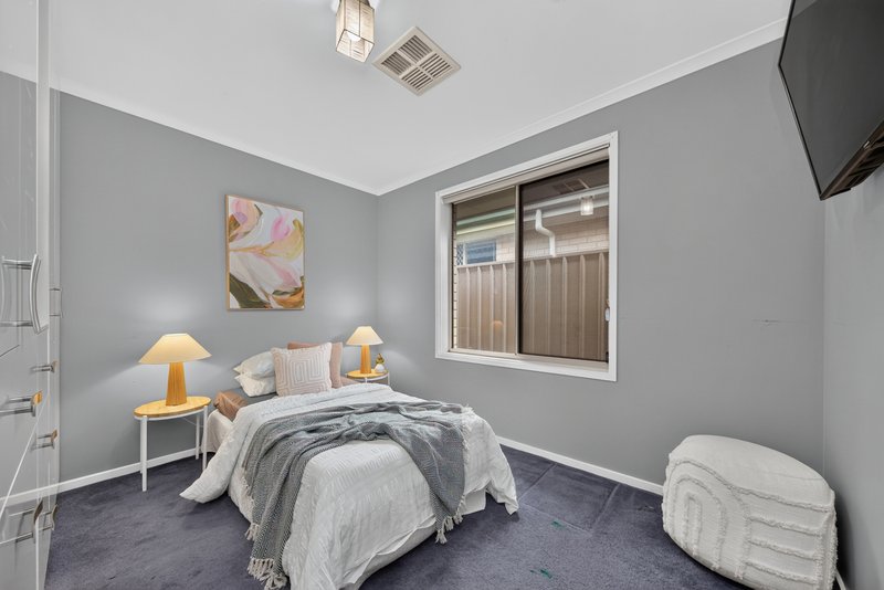 Photo - 56 Wallace Drive, Craigmore SA 5114 - Image 5