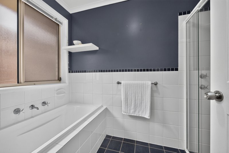 Photo - 56 Wallace Drive, Craigmore SA 5114 - Image 8