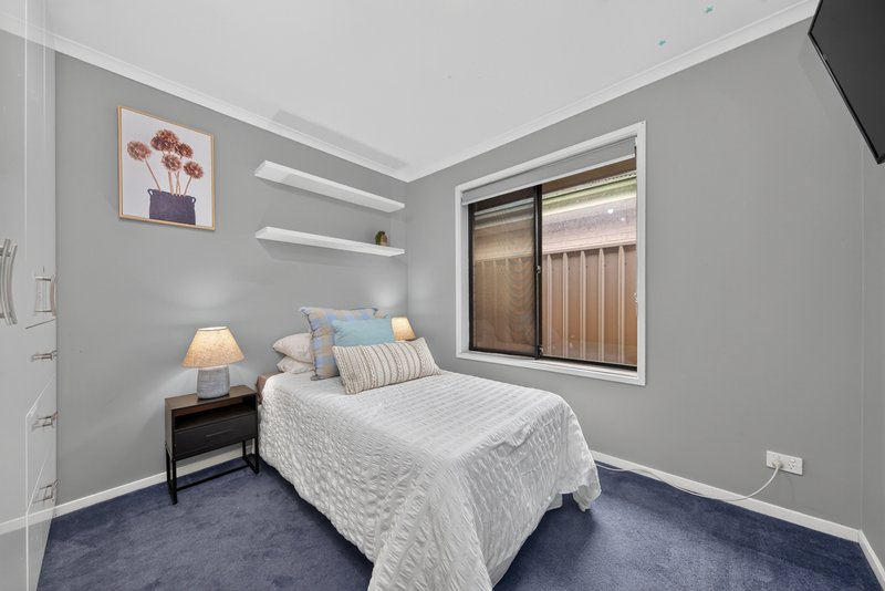 Photo - 56 Wallace Drive, Craigmore SA 5114 - Image 9