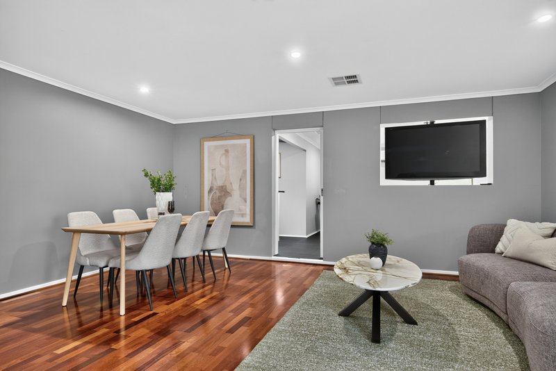 Photo - 56 Wallace Drive, Craigmore SA 5114 - Image 11