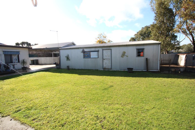 Photo - 56 Williams Road, Horsham VIC 3400 - Image 11