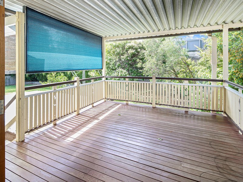 Photo - 56 Wongara Street, Clayfield QLD 4011 - Image 6