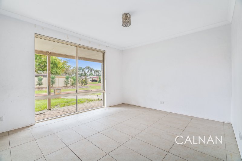 Photo - 56 Woodhouse Circuit, Canning Vale WA 6155 - Image 3