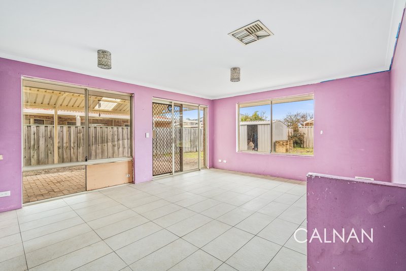 Photo - 56 Woodhouse Circuit, Canning Vale WA 6155 - Image 9