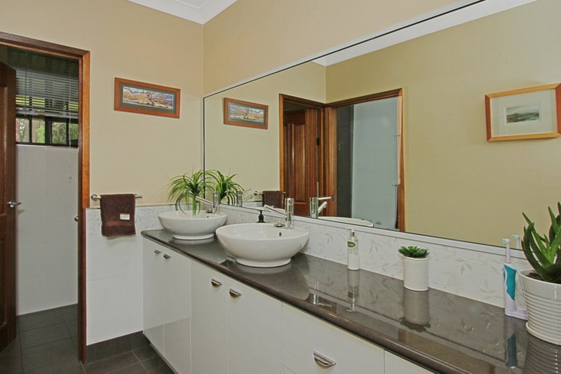 Photo - 56 Yarragee Road, Moruya NSW 2537 - Image 11