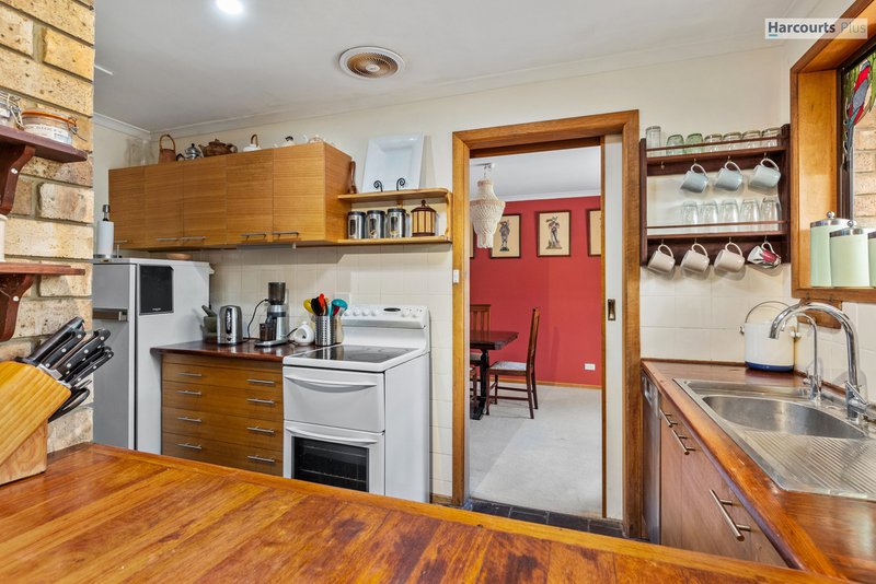 Photo - 56 Zwerner Drive, Hallett Cove SA 5158 - Image 7